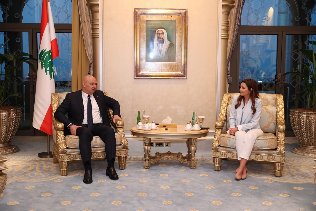 الرئيس جوزيف عون والزميلة نايلة تويني (النهار)