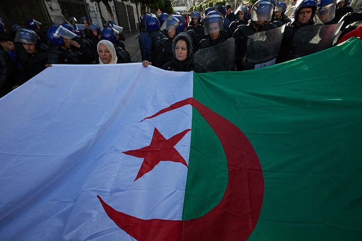 الجزائر تنتخب