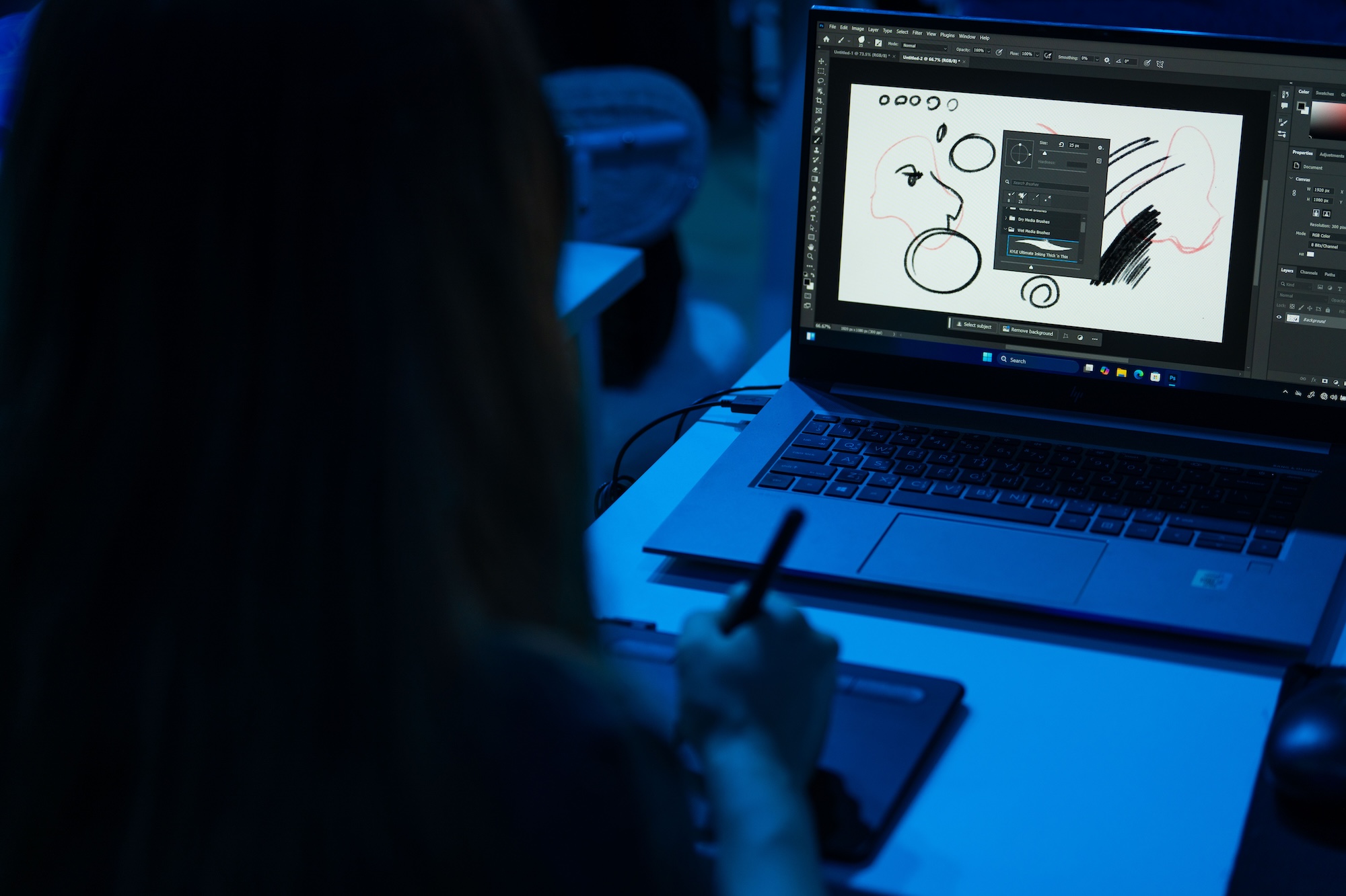 جانب من نسخة سابقة من مؤتمر الشارقة للرسوم المتحركة والقصص المصورة.