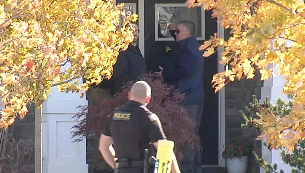 "دخلت منزله بالخطأ"... أميركي يطلق النار على عاملة تنظيف (صور)