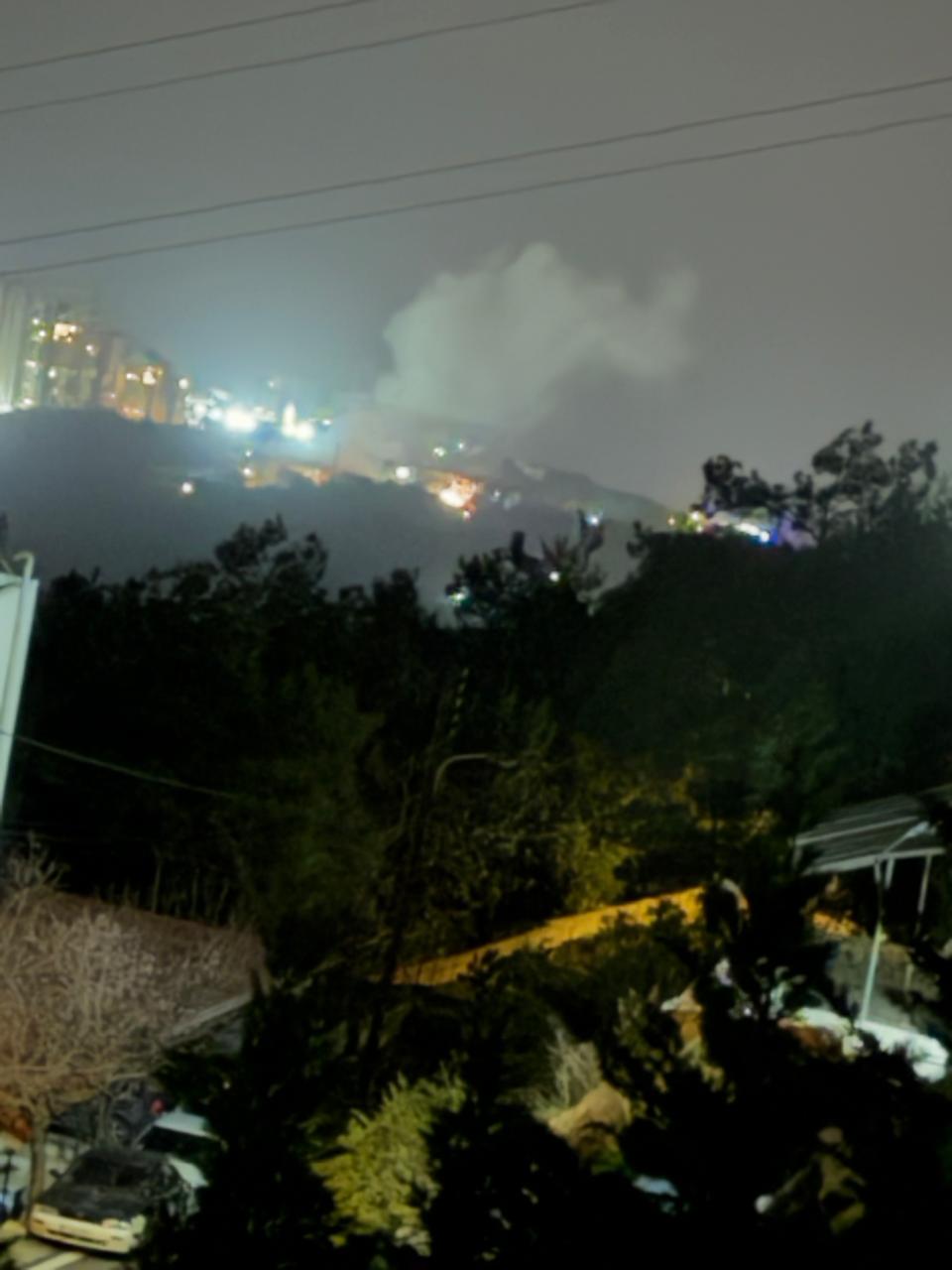 غارة إسرائيلية تستهدف عرمون (صورة متداولة/إكس).