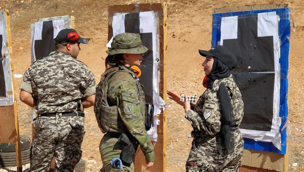 مشاركة نسائية من أمن الدولة للمرة الأولى في تدريب أمني مع "اليونيفيل"