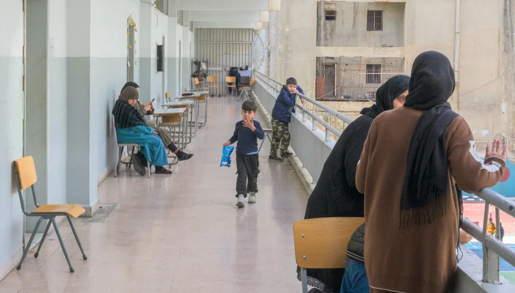 عكار تستقبل 921 عائلة نازحة منذ بدء العدوان الإسرائيلي