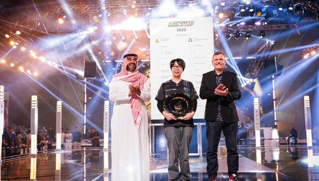 الياباني كيشيدا بطلاً لمنافسات Fatal Fury بكأس العالم للرياضات الإلكترونية