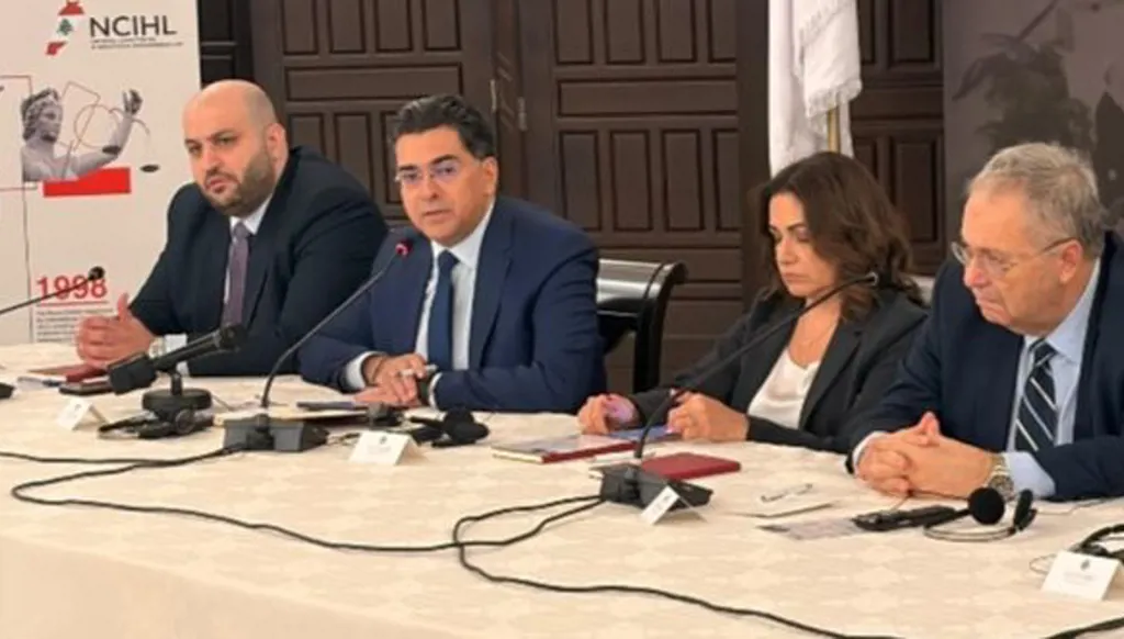 لبنان يعرض أمام 60 سفيراً تقريراً يوثق "انتهاكات إسرائيل الجسيمة" للقانون الدولي الإنساني