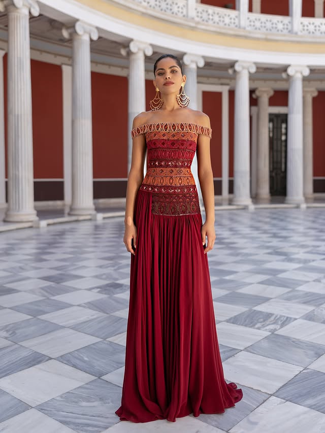 مجموعة L’ÉVENTAIL للأزياء الراقية من رامي قاضي لخريف وشتاء 26/2025 (المكتب الإعلامي لرامي قاضي)