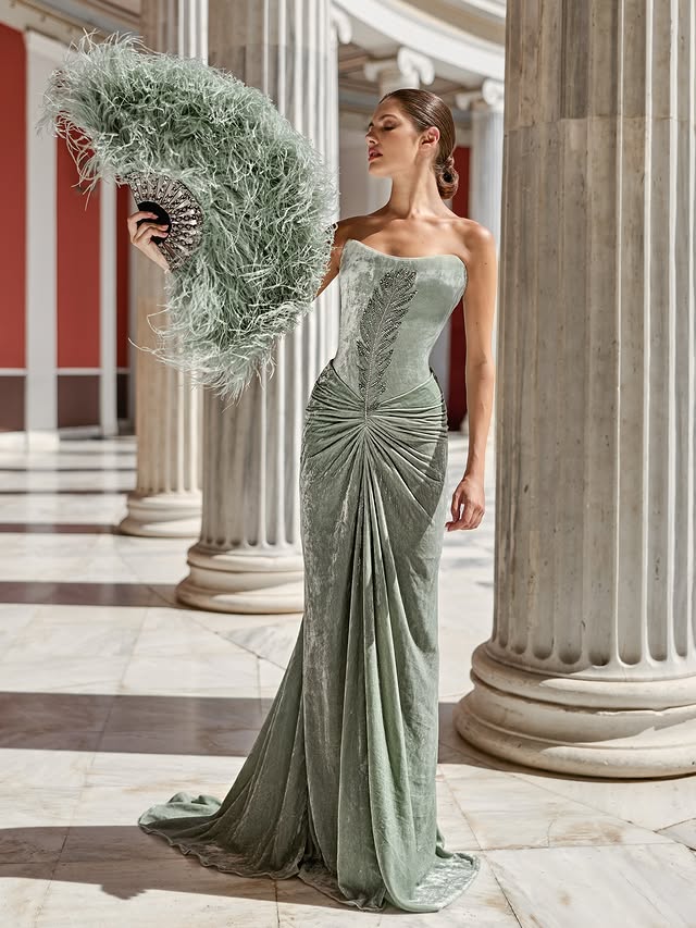 مجموعة L’ÉVENTAIL للأزياء الراقية من رامي قاضي لخريف وشتاء 26/2025 (المكتب الإعلامي لرامي قاضي)