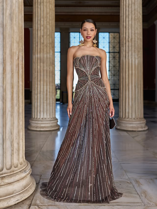 مجموعة L’ÉVENTAIL للأزياء الراقية من رامي قاضي لخريف وشتاء 26/2025 (المكتب الإعلامي لرامي قاضي)