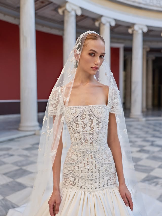 مجموعة L’ÉVENTAIL للأزياء الراقية من رامي قاضي لخريف وشتاء 26/2025 (المكتب الإعلامي لرامي قاضي)