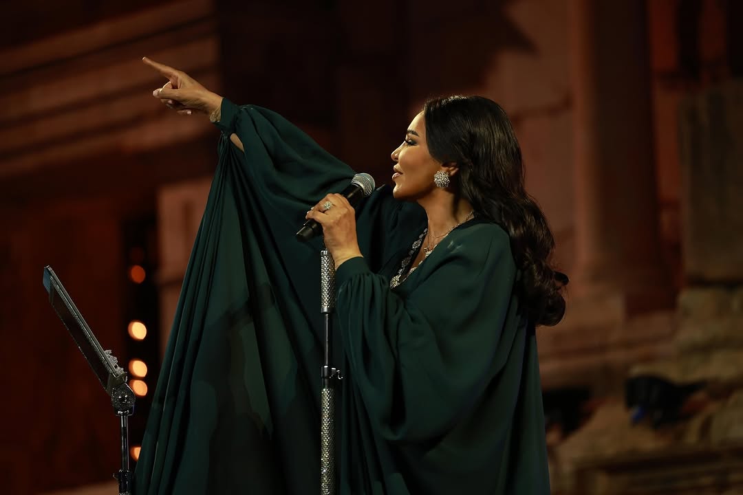 اطلالة الملكة احلام الشامسي في مهرجان جرش (إنستغرام)