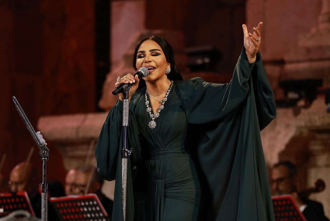 اطلالة الملكة احلام الشامسي في مهرجان جرش (إنستغرام)