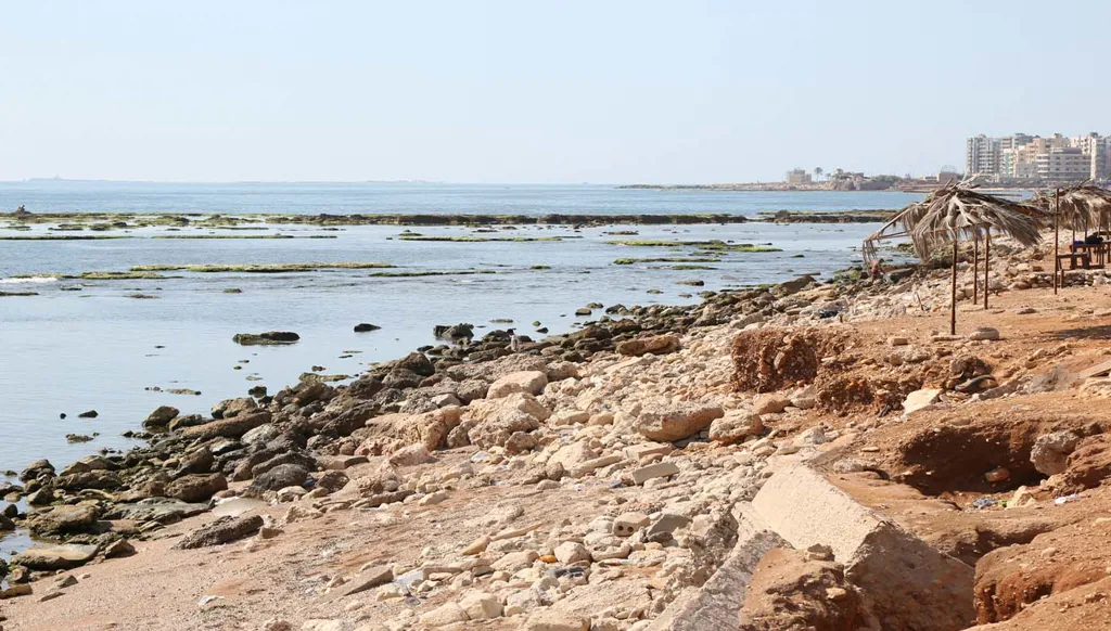 الجيش اللبناني يحبط عملية تهريب غير شرعية عند شاطىء طرابلس