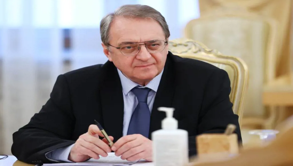 روسيا تحط مجدداً في دمشق وتزاحم أوروبا على التعاون مع الإدارة الجديدة