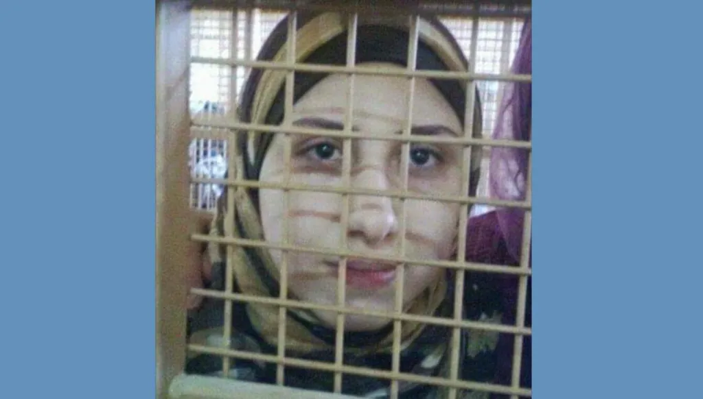 سوريا... المدوّنة طل الملوحي تخرج إلى الحرية