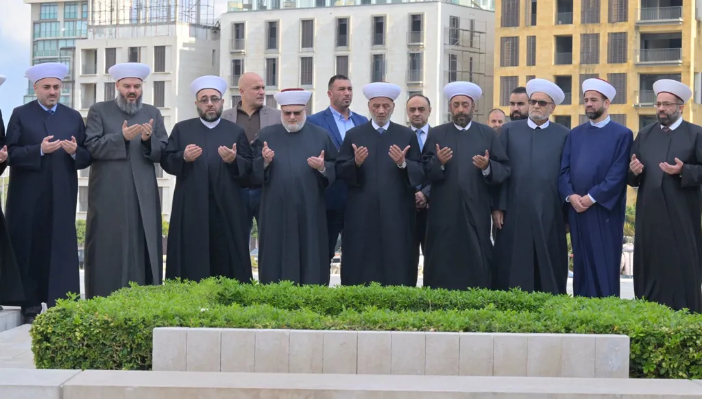 "معظم لبنان" يحتفي بالسقوط المدوّي للأسد... تحركٌ عاجل للحدود واسترداد السجناء اللبنانيين