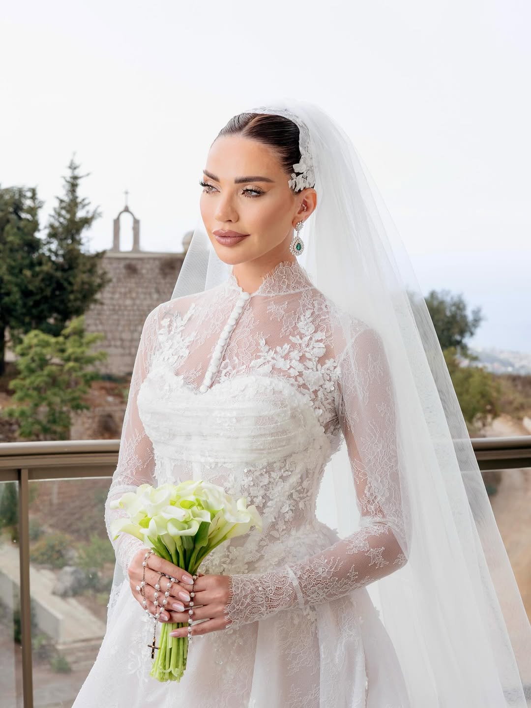 داليدا خليل بفستان زفاف من تصميم انطوان القارح (انستغرام)