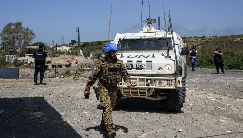 باريس: تصريحات قادة "حزب الله" تشجع عناصره على استهداف "اليونيفيل"