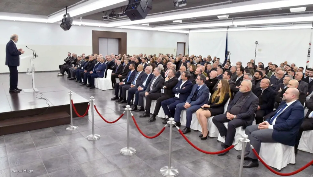 جعجع: مسيرتنا قامت على مواجهة الوصايات ورفض السلاح غير الشرعي