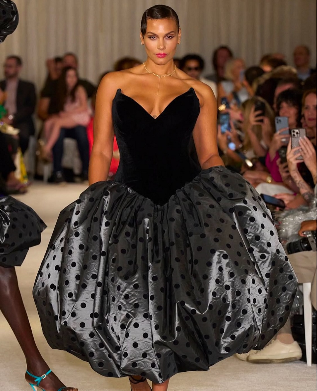 عرض أزياء كريستيان سيريانو لربيع وصيف 2026 في نيويورك (إنستغرام)