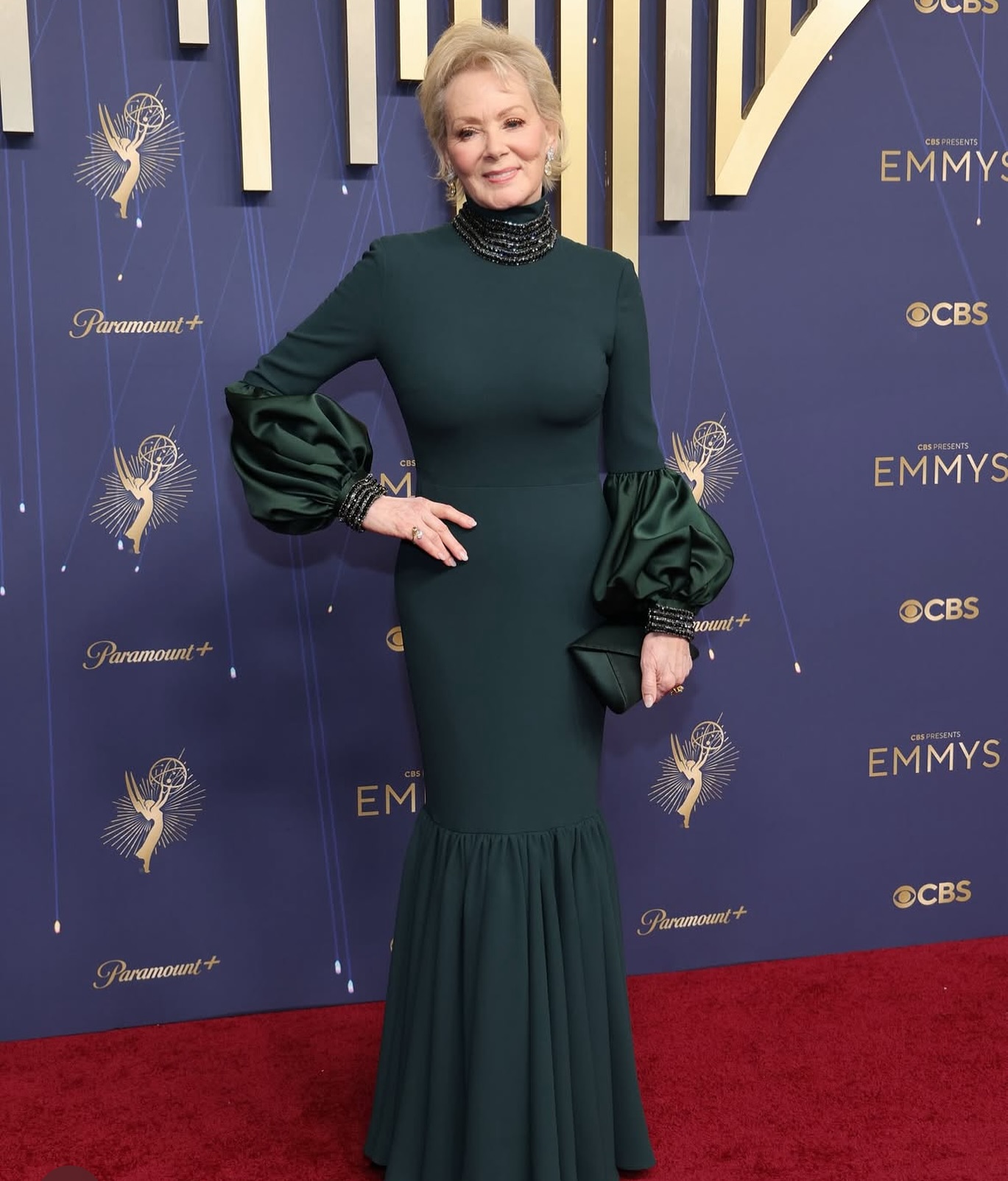 جين سمارت من Christian Siriano (إنستغرام)