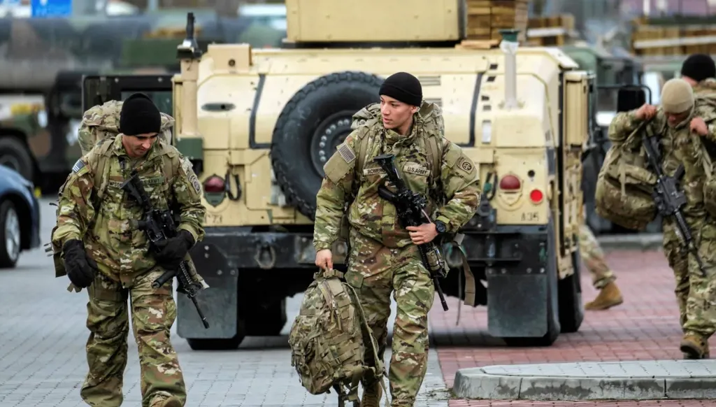 الولايات المتحدة وإسرائيل وإيران... ماذا تفعل جيوشها خلال فترات الهدنة؟