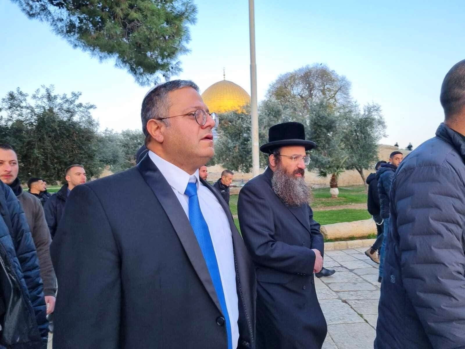 إيتمار بن غفير في المسجد الأقصى (وفا)