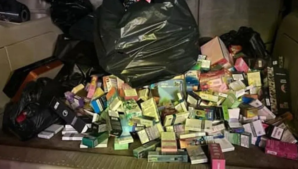 نجاح الريجي في مكافحة التهريب