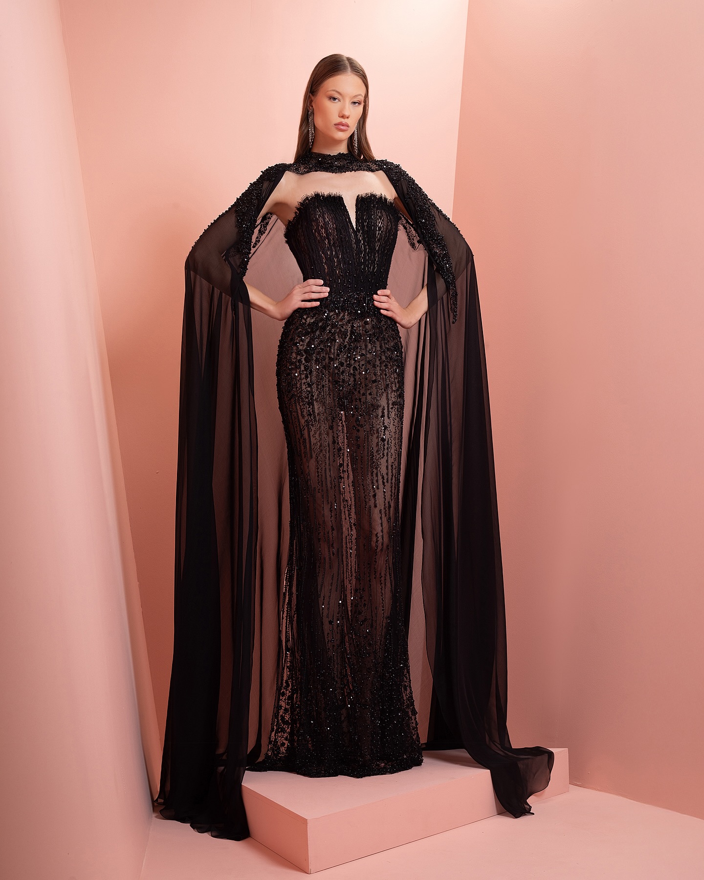 من مجموعة الأزياء الجاهزة للمصمّم زياد نكد لربيع وصيف 2026 (إنستغرام)