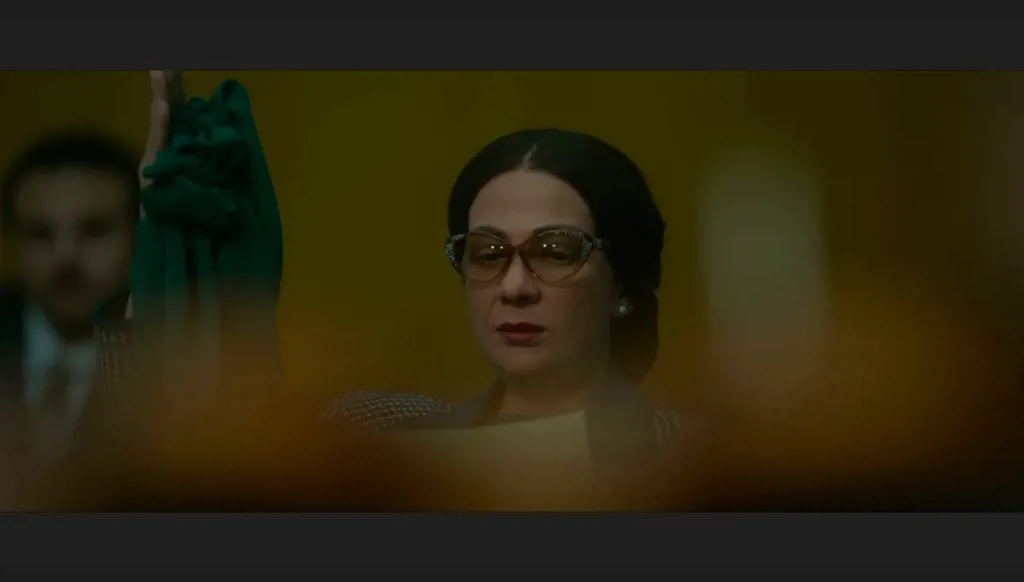 منى زكي في مرمى النيران بسبب "الست"!