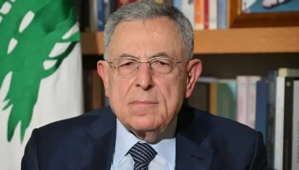 السنيورة: اقتراح ترامب بالتدخل العسكري السوري في لبنان خطأ فادح