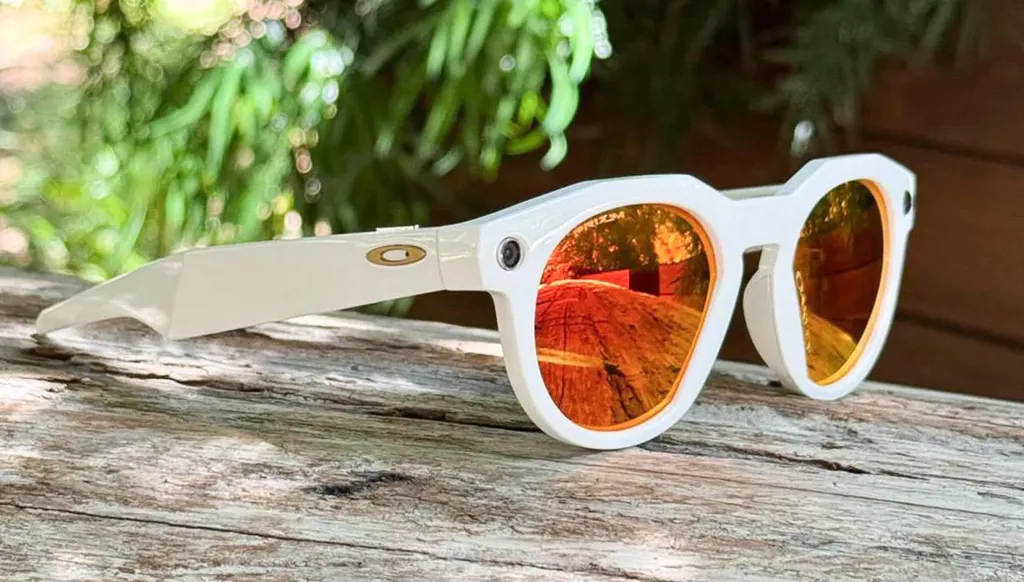 "ميتا" تكشف عن نظارات Oakley الذكية بالذكاء الاصطناعي قبل إطلاقها هذا الصيف