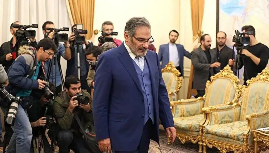 بالفيديو - زفاف "مكشوف الصدر" يهز مواقع التواصل… ابنة مستشار خامنئي تثير غضباً في إيران