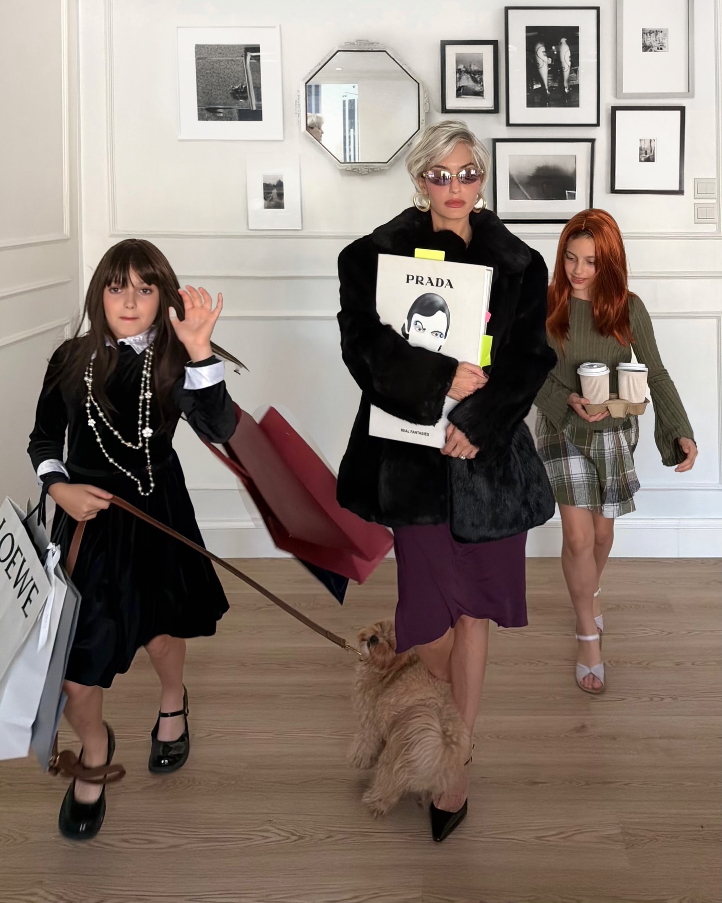 كارن وازن وعائلتها في هالووين (إنستغرام)