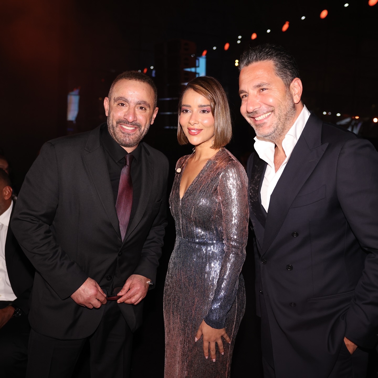 بلقيس فتحي تتوسط وسام بريدي وأحمد السقّا (إنستغرام)