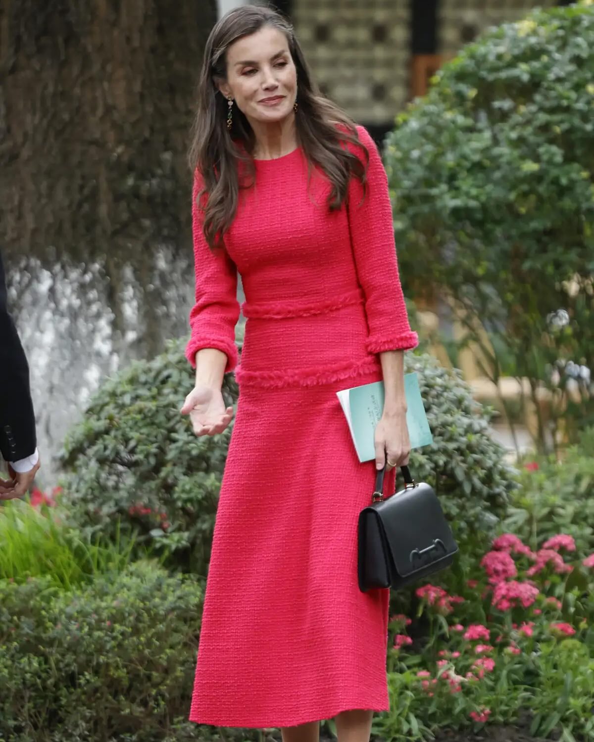 الملكة ليتيزيا بأناقتها المميّزة (إنستغرام)