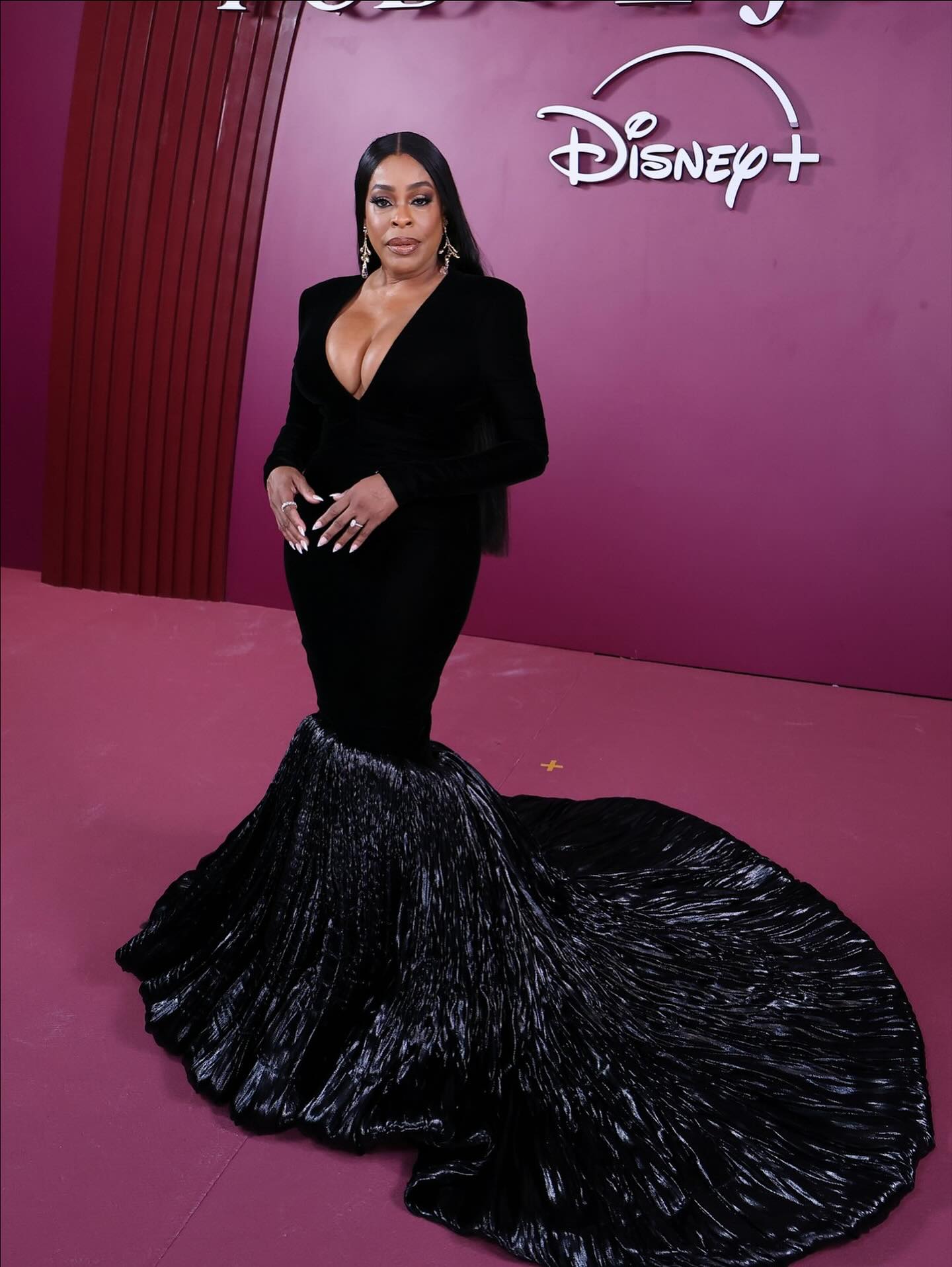 نيسي ناش بتصميم كاميلا بورشي (إنستغرام)