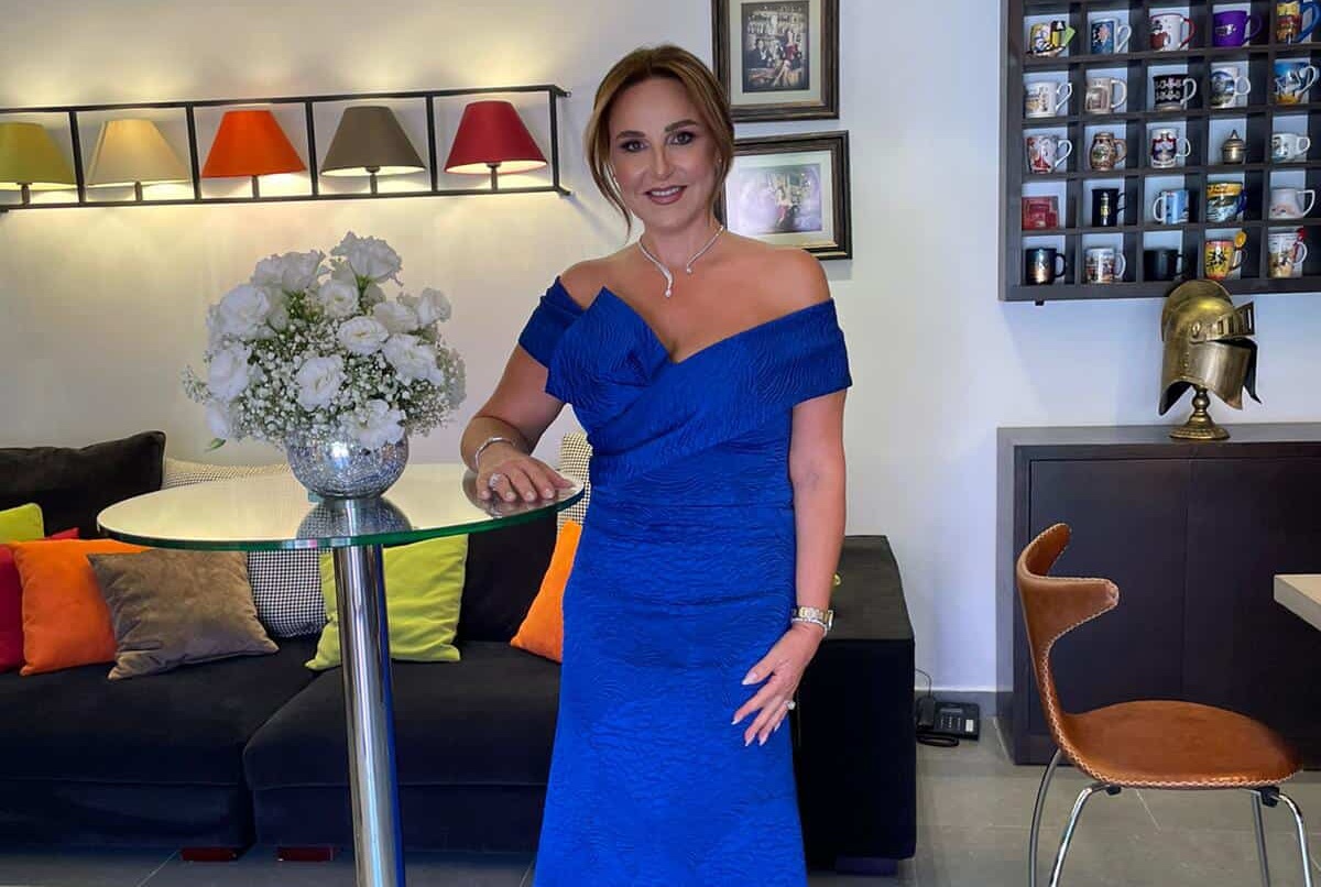 مصممة حقيبة الاميرة رجوة، سيرين قمصية إسحق (من مكتب المصممة الإعلامي)