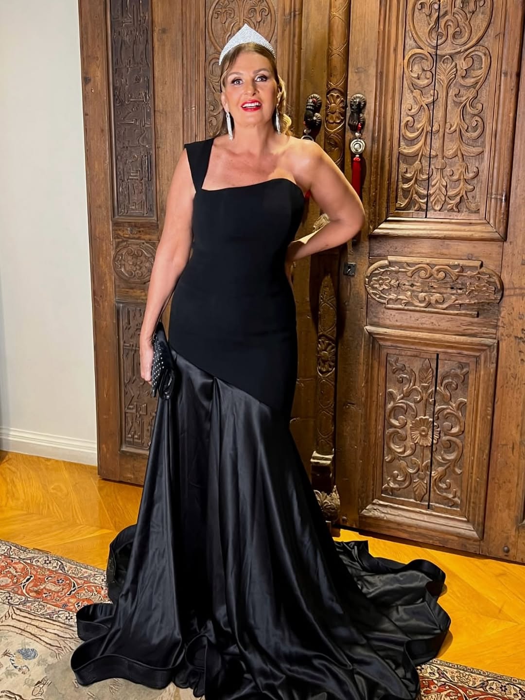 يسرا بتصميم ميسا وحيد (إنستغرام)