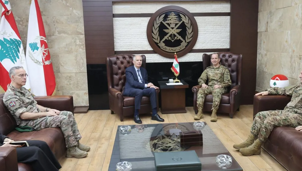 هيكل يتابع تحضيرات مؤتمر باريس لدعم المؤسّسة العسكرية