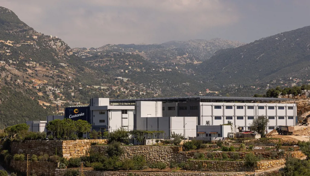 الريادة في زمن الأزمات: كاستانيا تكرّس مكانتها كمرجع راسخ في فئة المكسّرات