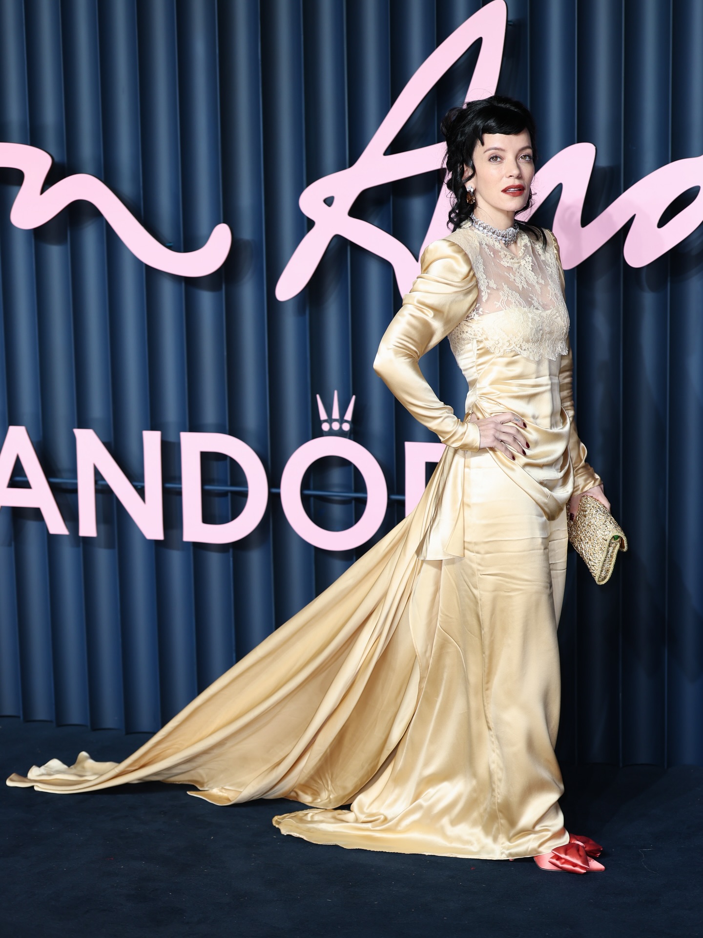 ليلي ألن في حفل جوائز الموضة البريطانيّة (إنستغرام)