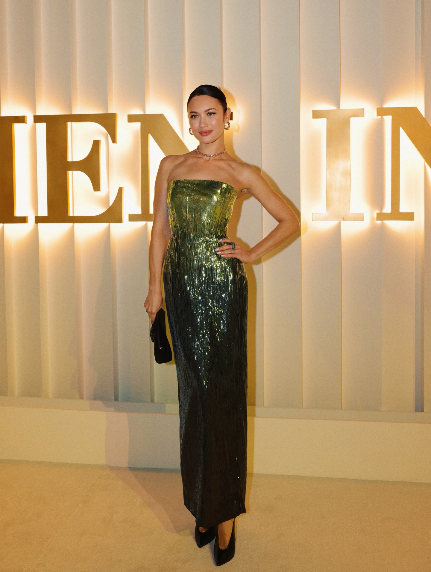 أولغا كوريانكو بتصميم إيلي صعب (إنستغرام)