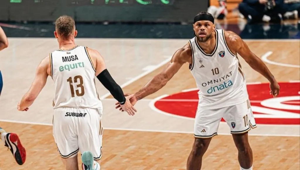 دبي باسكتبول يعزز صدارته في الـABA