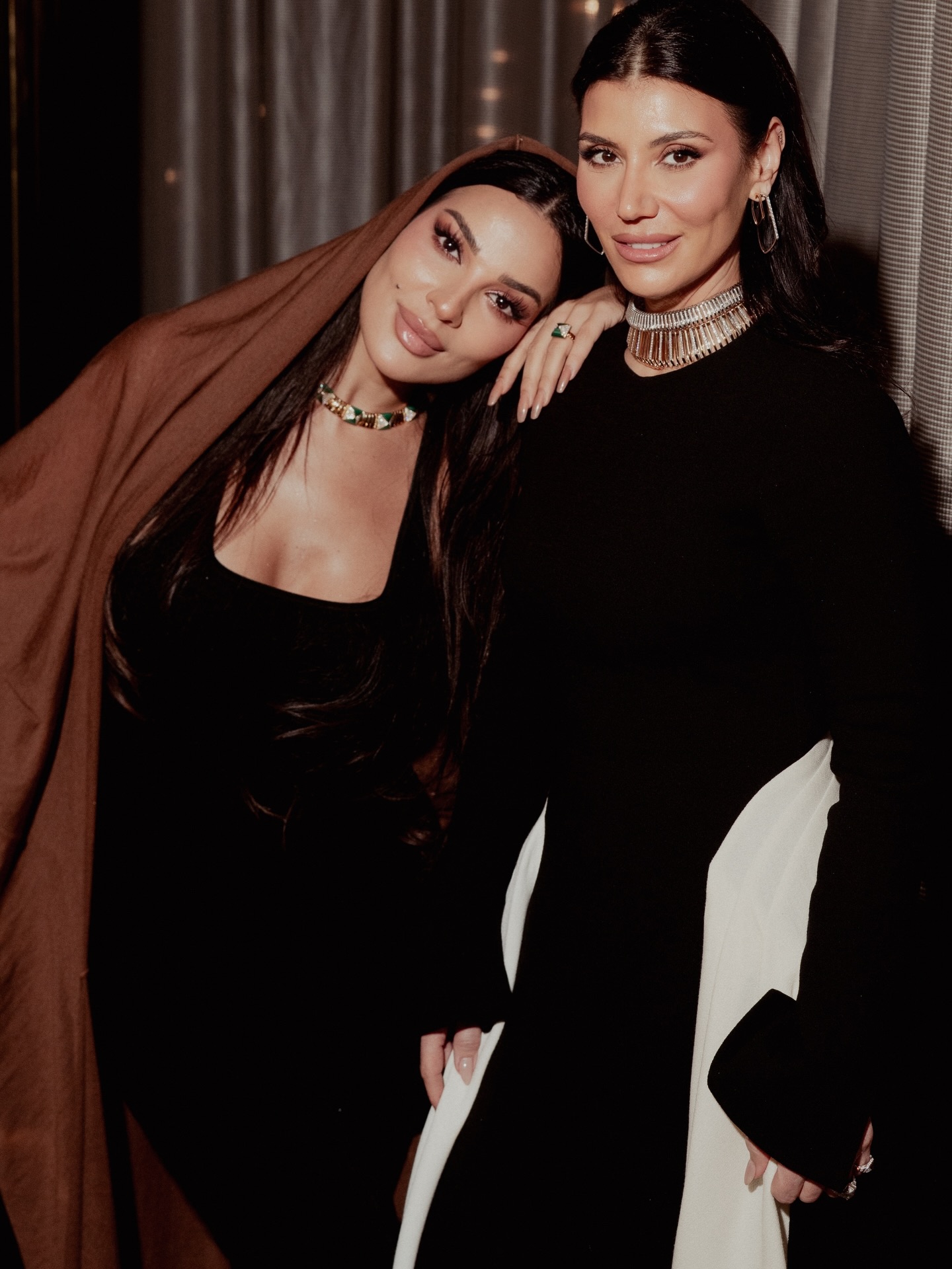 نادين نسيب نجيم ومارال أرتينيان مصمّمة مجوهرات مارلي نيويورك (إنستغرام)