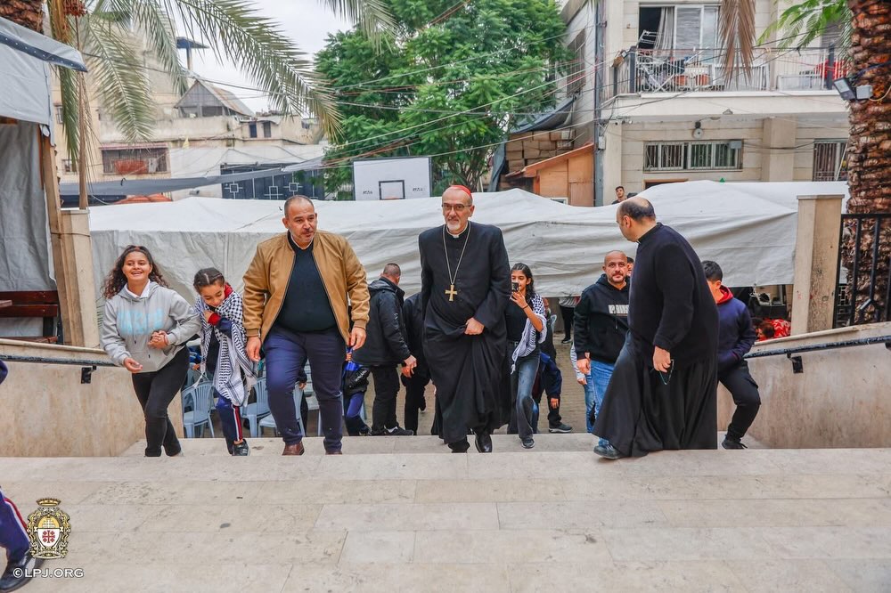 بطريرك القدس للاتين في غزة (فايسبوك).