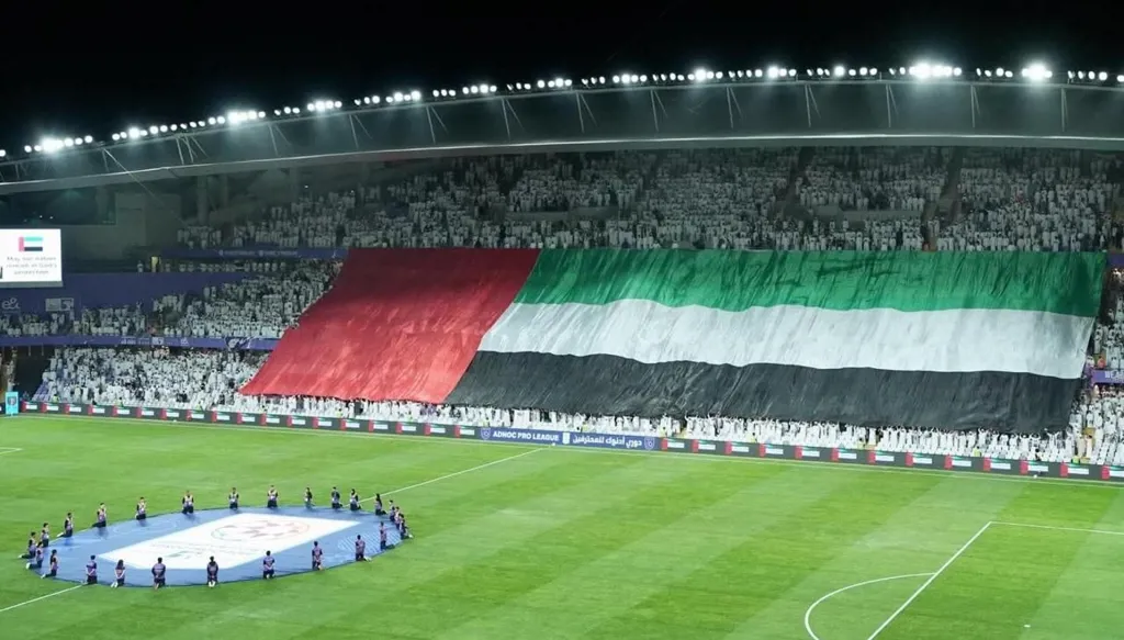 قمة مجنونة في هزاع بن زايد… العين يسقط شباب الأهلي بثلاثية ويبتعد بالصدارة