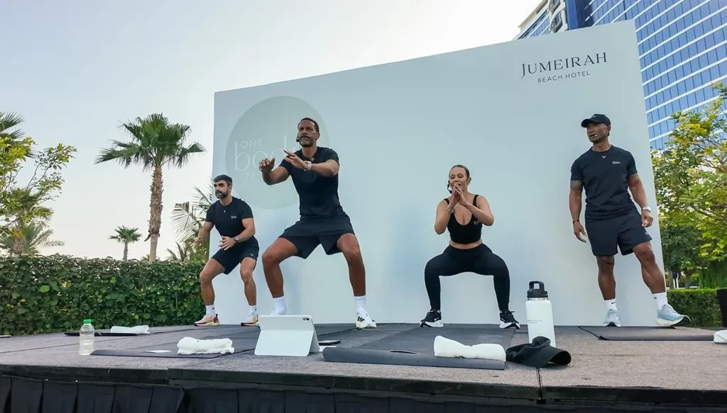 ريو وكيت فرديناند يستضيفان تمريناً مجتمعياً ملهماً في دبي