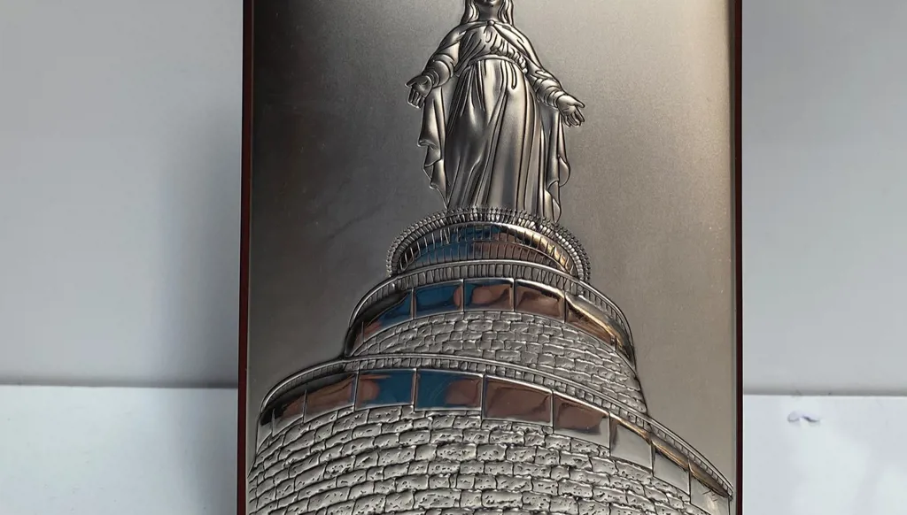  صورة لسيدة حريصا من الفضة الخالصة صنعت في إيطاليا