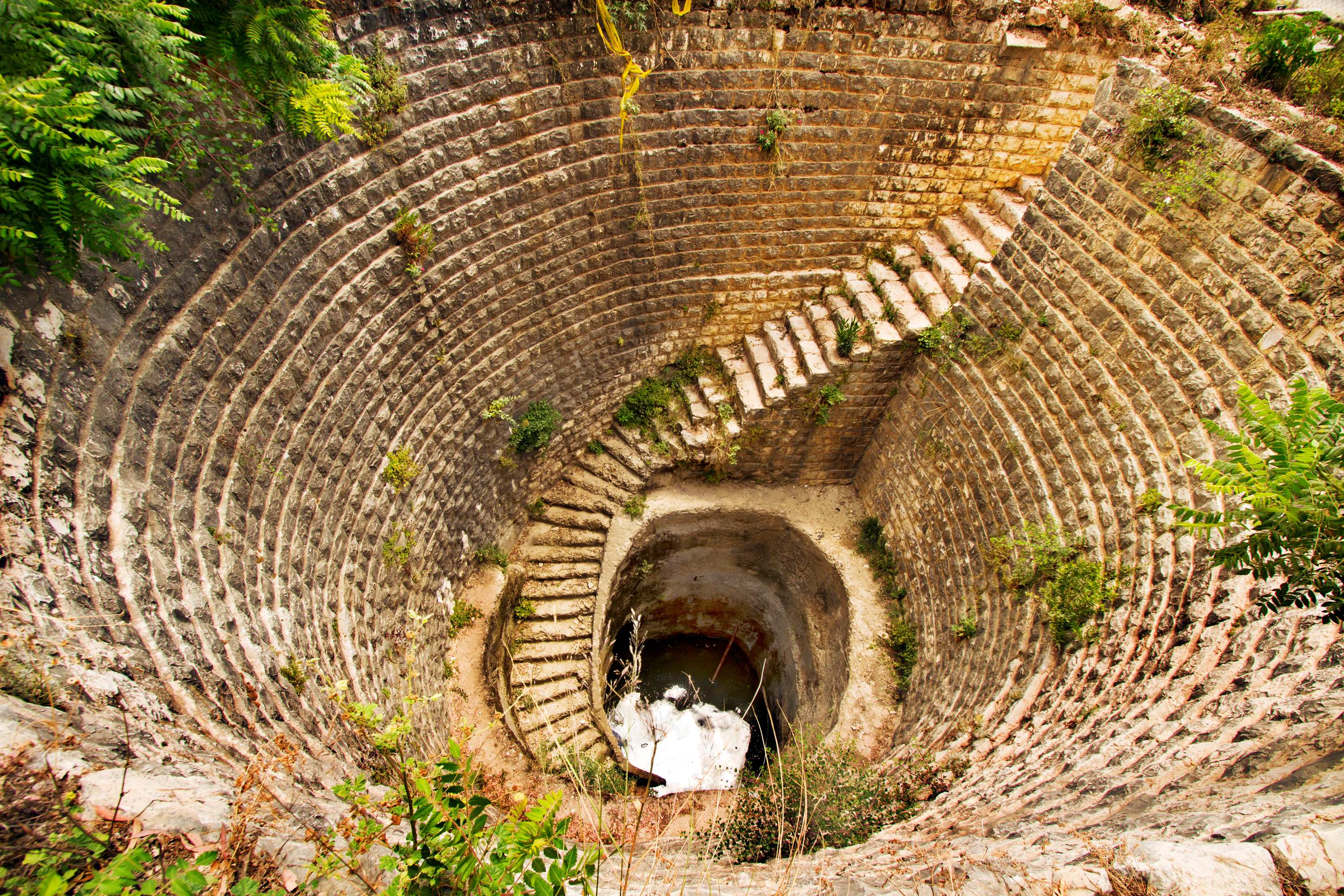 صورةُ عين الطيّبة الفَوقا.