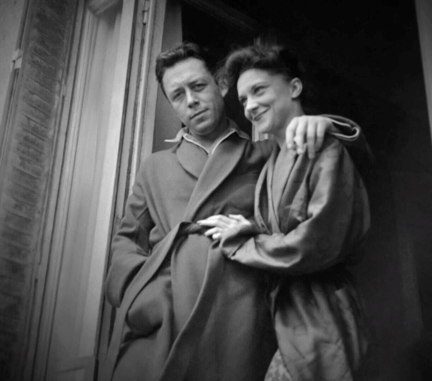 أَلبر كامو وماريا.